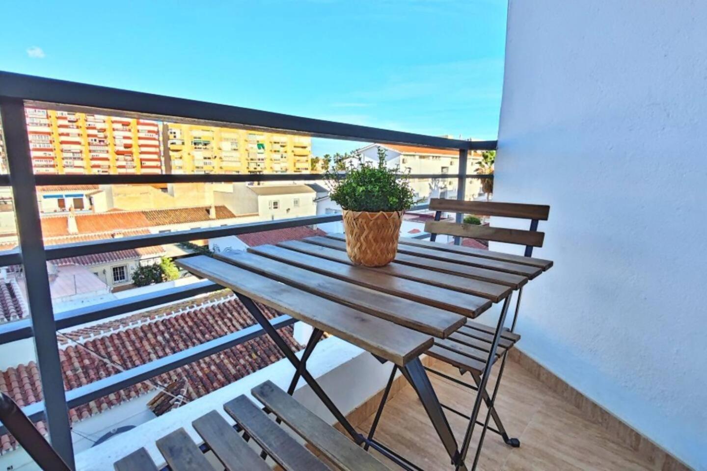Apartamento Paseo Larios Torre Del Mar Exterior photo