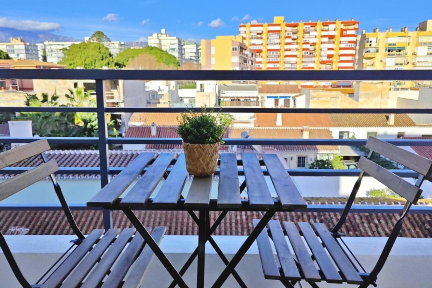 Apartamento Paseo Larios Torre Del Mar Exterior photo